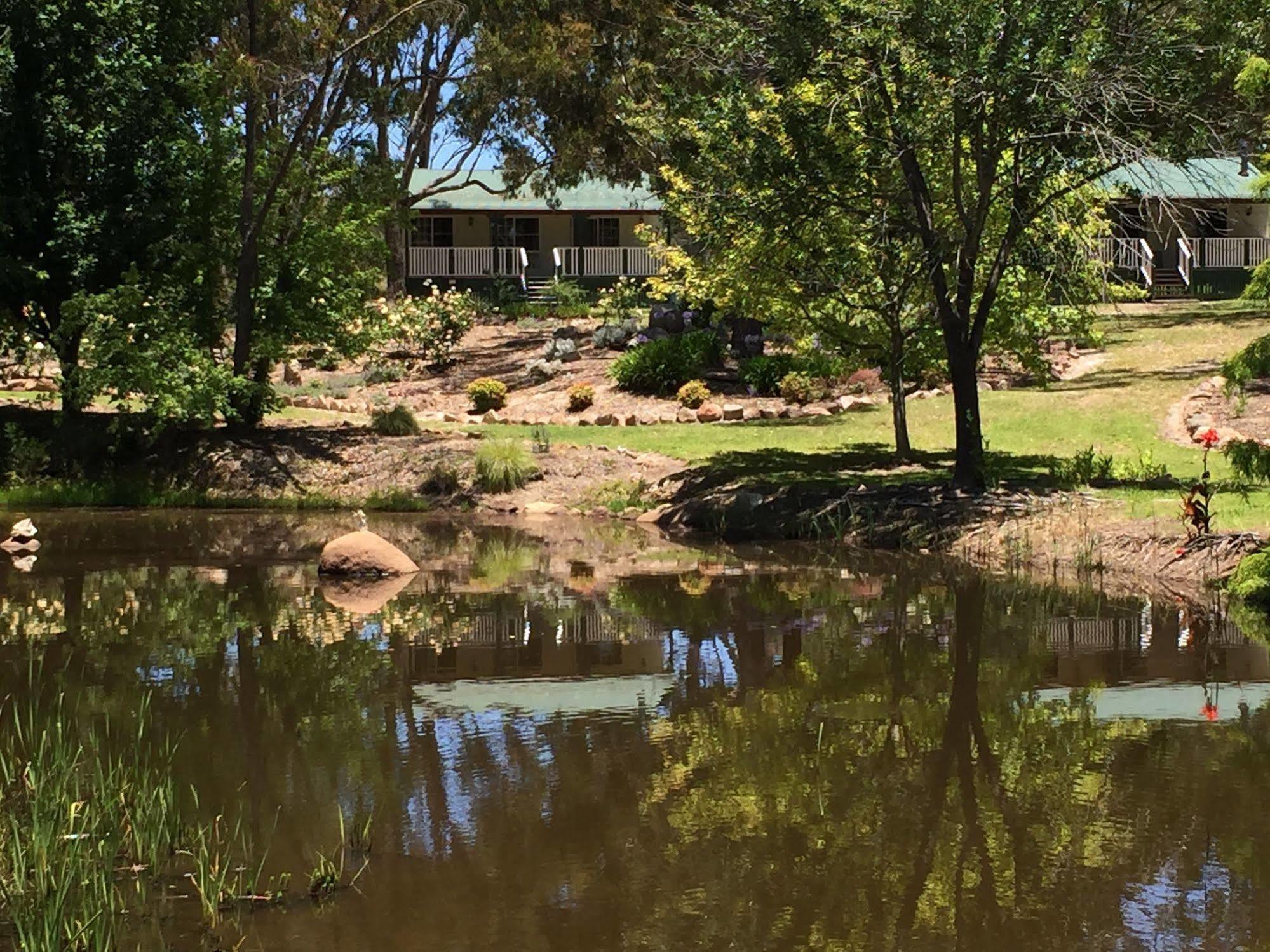 Granite Gardens Cottages & Lake Retreat Stanthorpe Exterior foto